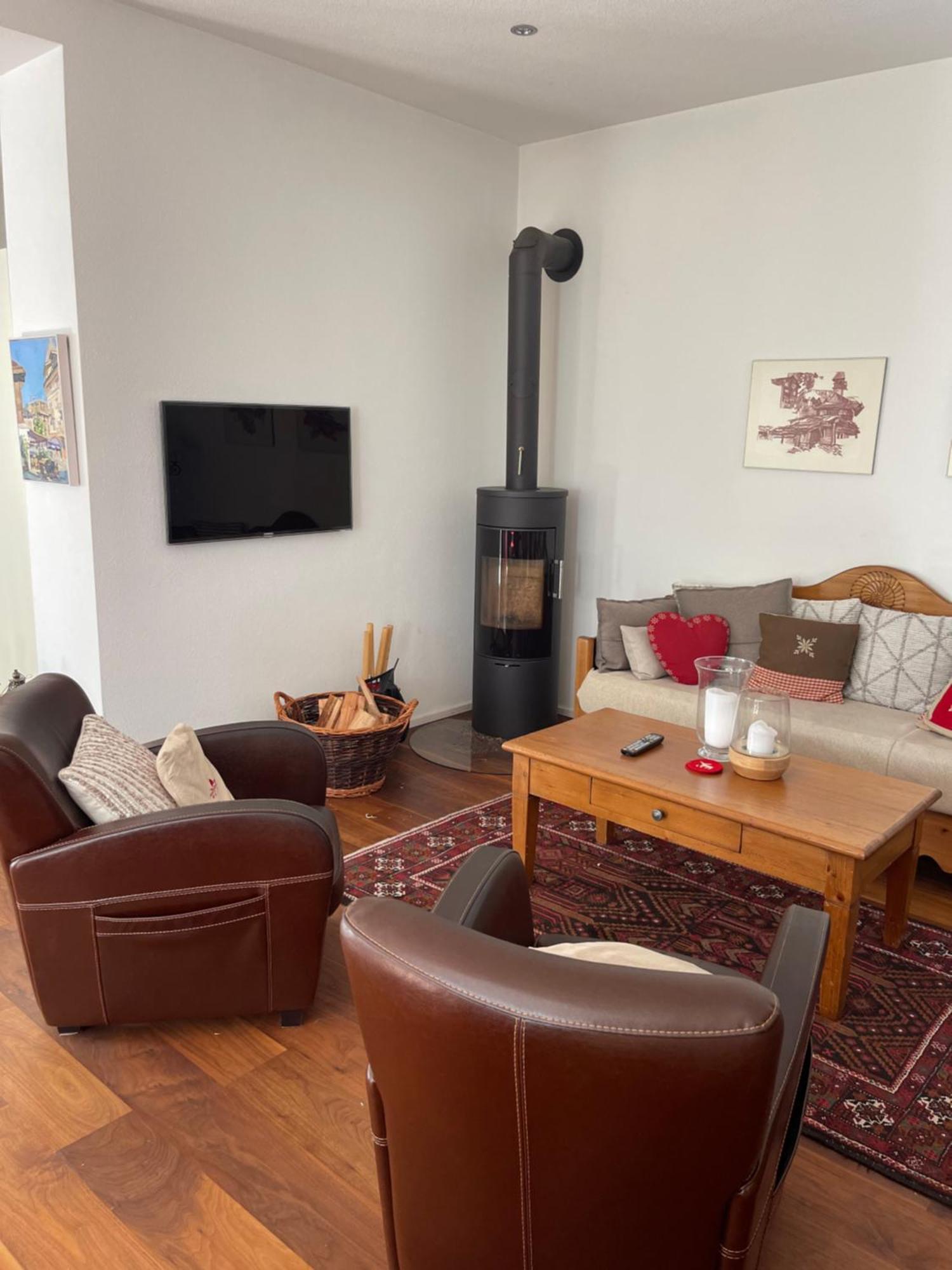 Alpine City Suite Brig Luaran gambar